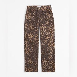 Abercrombie & Fitch Leopard Print Curve Love Mid Rise Baggy Jeans